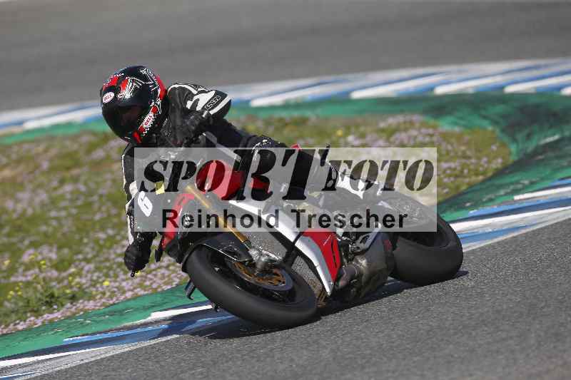 /Archiv-2024/02 29.01.-02.02.2024 Moto Center Thun Jerez/Gruppe gruen-green/6